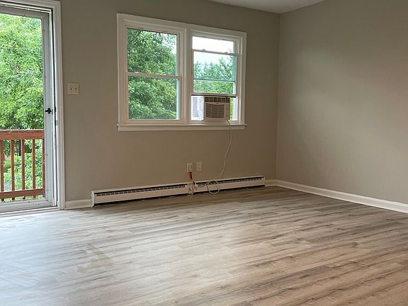 2nd image of 1809 Mountainbrook Dr #1823