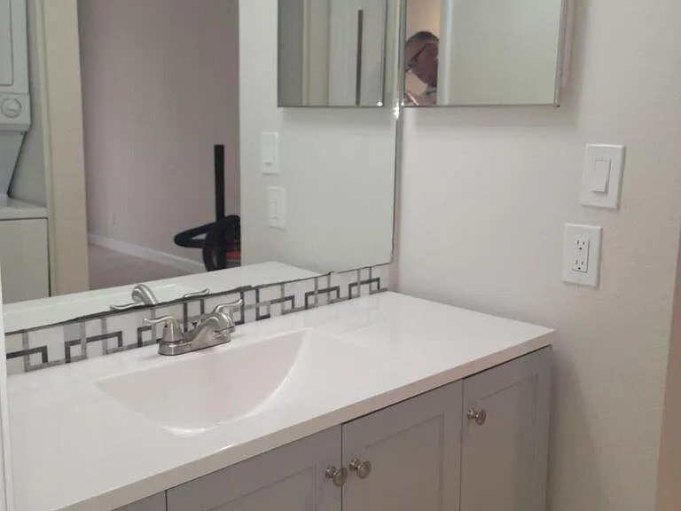 1536 SE Royal Green Cir #101 — Photo 7