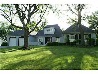 1st image of 6726 Farmleigh Dr