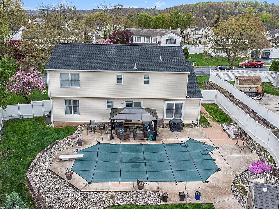 2115 Foxtail Dr, Sanatoga, PA 19464 Zillow