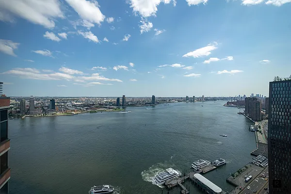 Rented by R New York | media 73