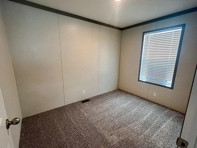 25152 Nuway Ave #117 — Photo 7