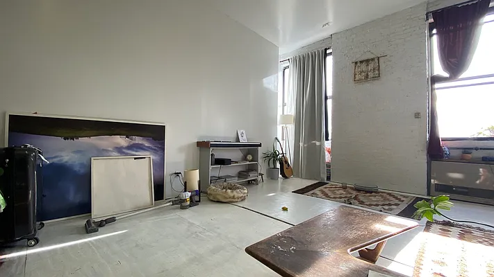 Rented by Nooklyn NYC LLC | media 7