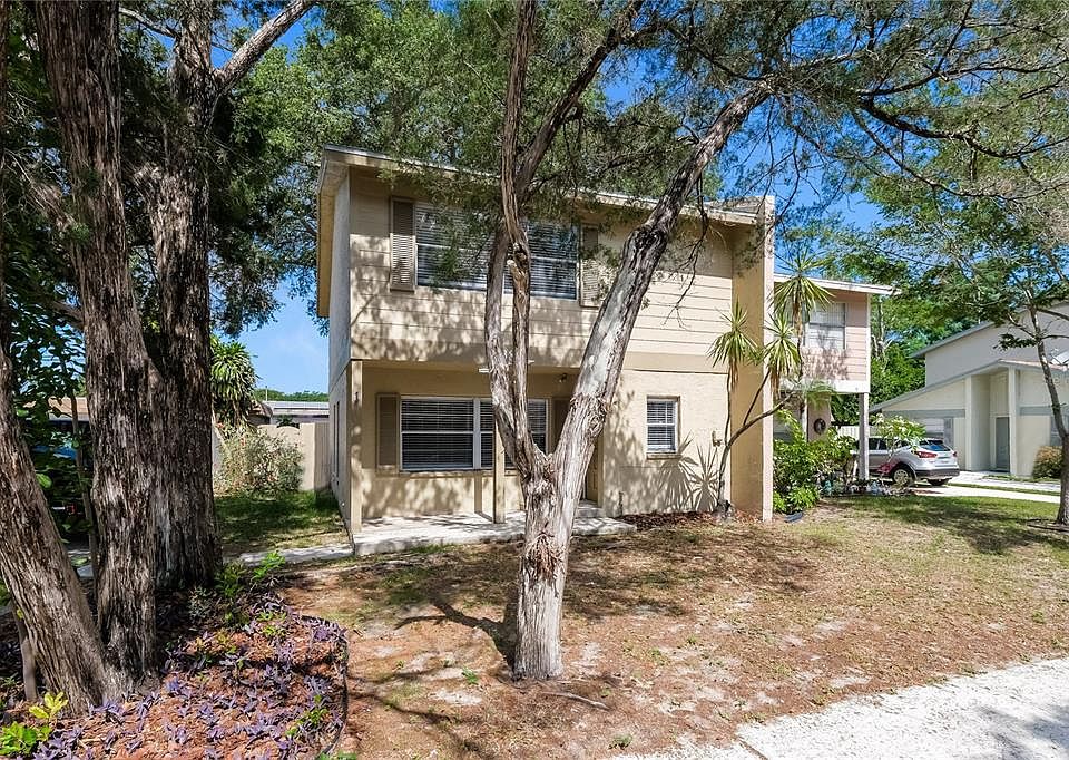 1st image of 2038 Los Lomas Dr