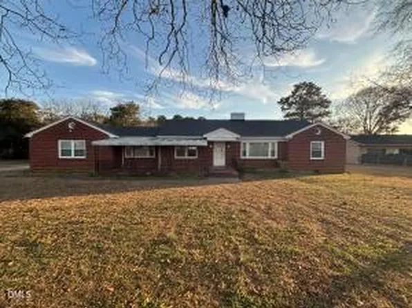 509 Erwin Rd #A, Dunn, NC 28334