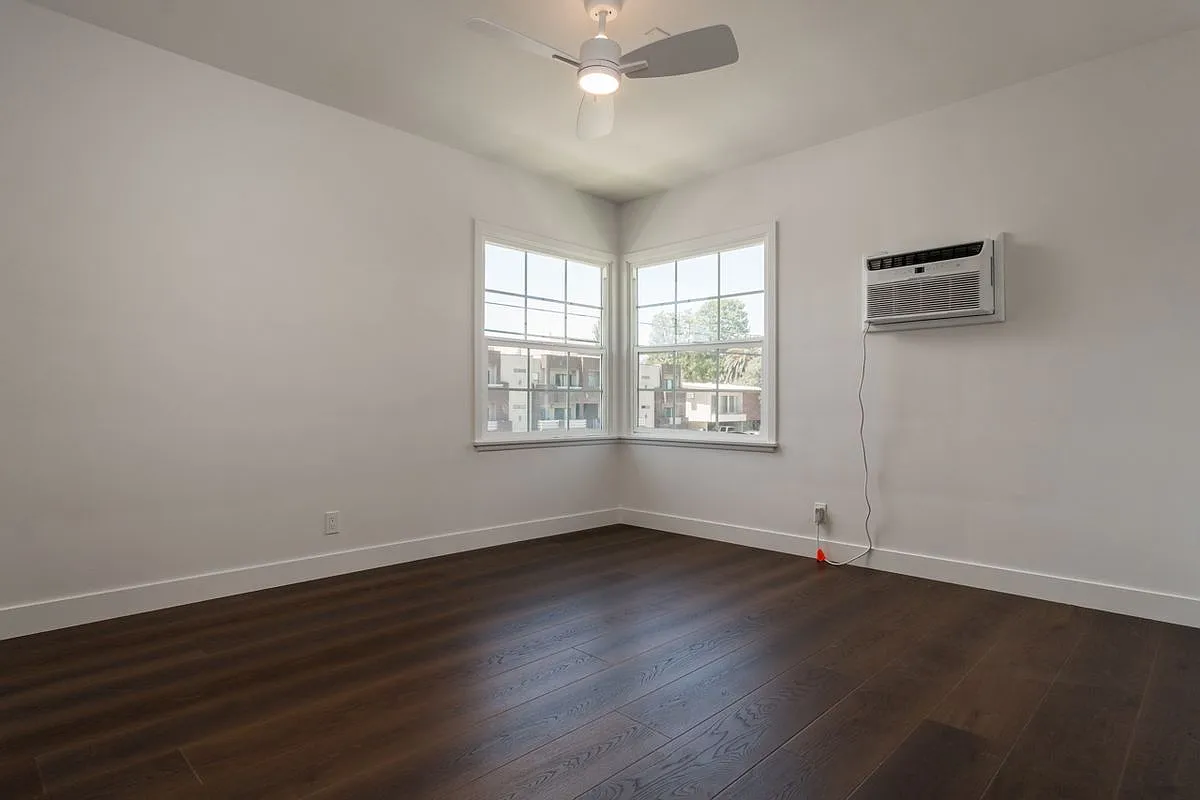 1 bed, 1.0 bath, 600 sqft, $2,300 — Photo 4