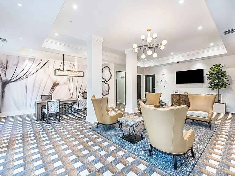 MAA Stratford — Photo 16