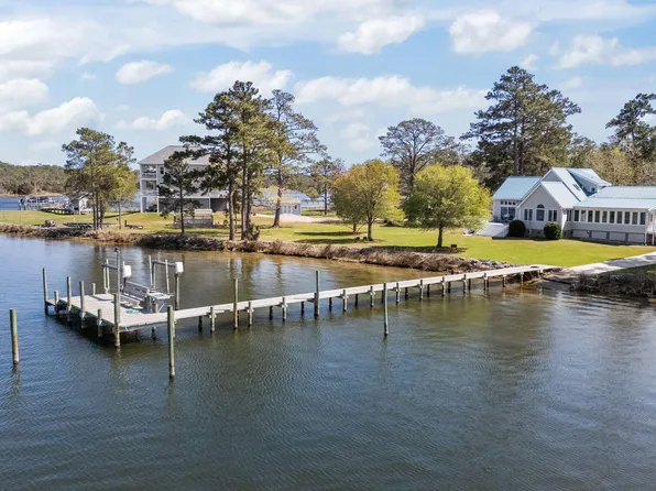 609 Mills Road, Oriental, NC 28571