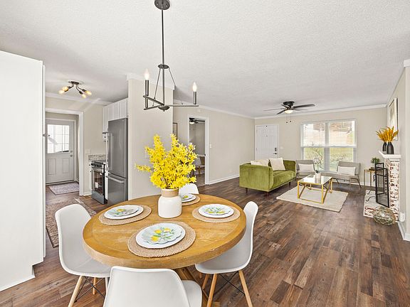 3rd image of 129 Tusculum Rd