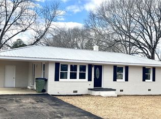 316 Torrington Rd, West Union, SC 29696