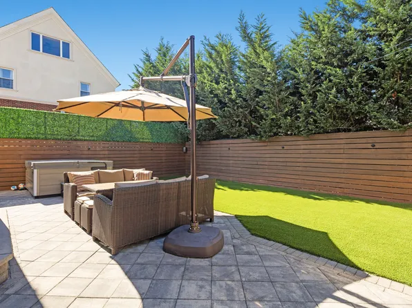 8008 Harbor View Terrace image 28 of 30