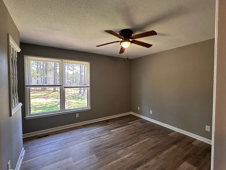 3330 Antler Dr — Photo 4