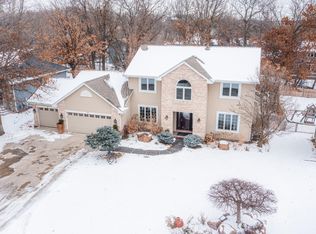 1390 Currie St N, Maplewood, MN 55119