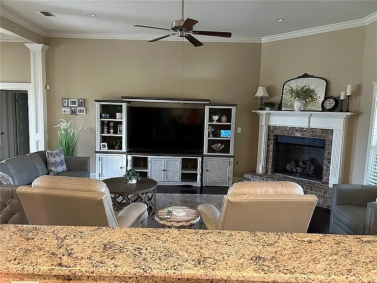 10937 Warrenton Rd — Photo 21