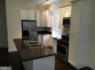 22 N George St #1, York, PA 17401