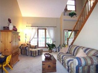 10949 Loyola Ct, Fishers, IN