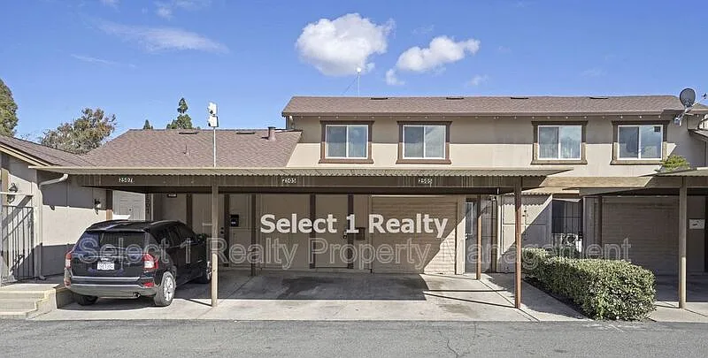 2505 Sonora Ln photo 1