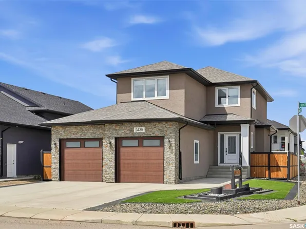 2435 Rosewood Drive, Saskatoon, SK S7V 0Z3