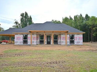 536 Island Rd, Marksville, LA 71351