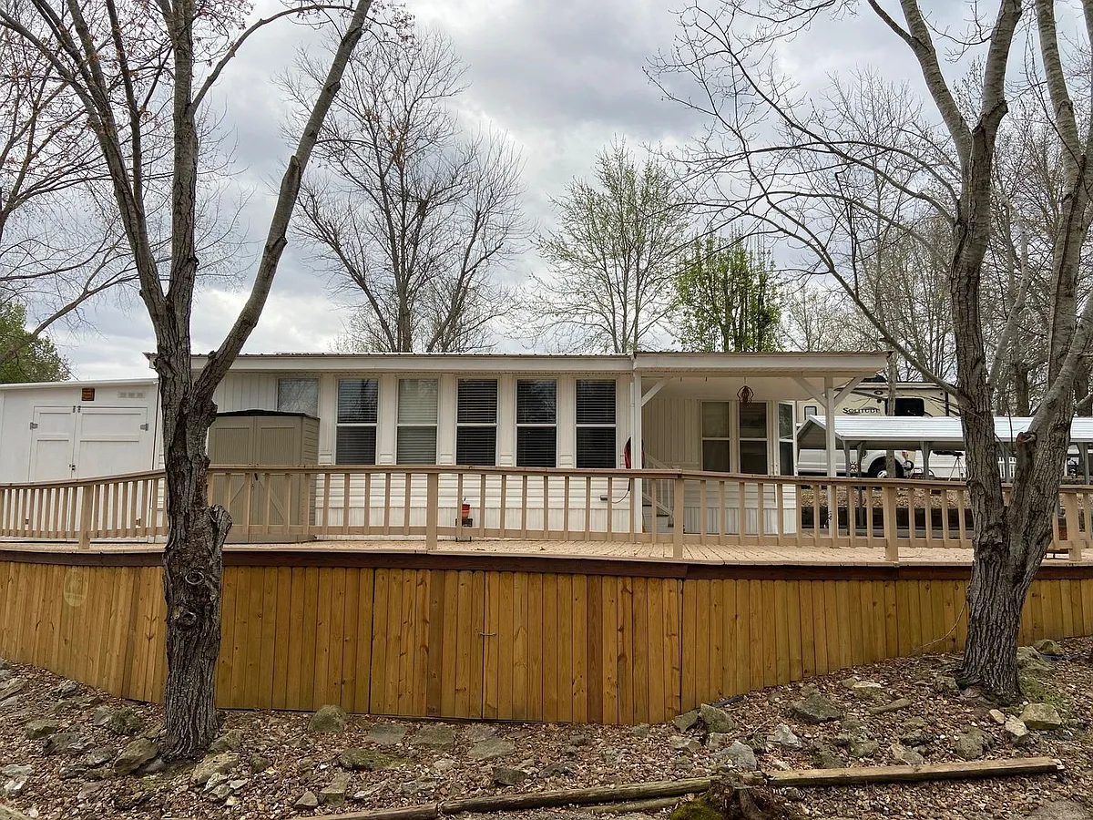 Building Photo - 118 Shady Oak Cir