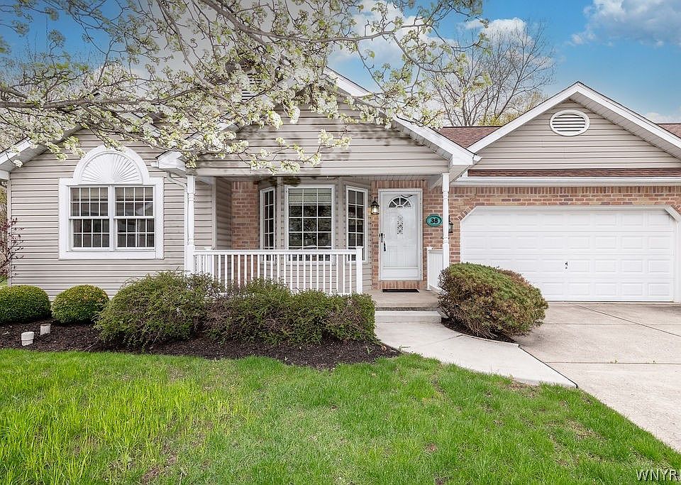 1st image of 38 Cobblestone Ln