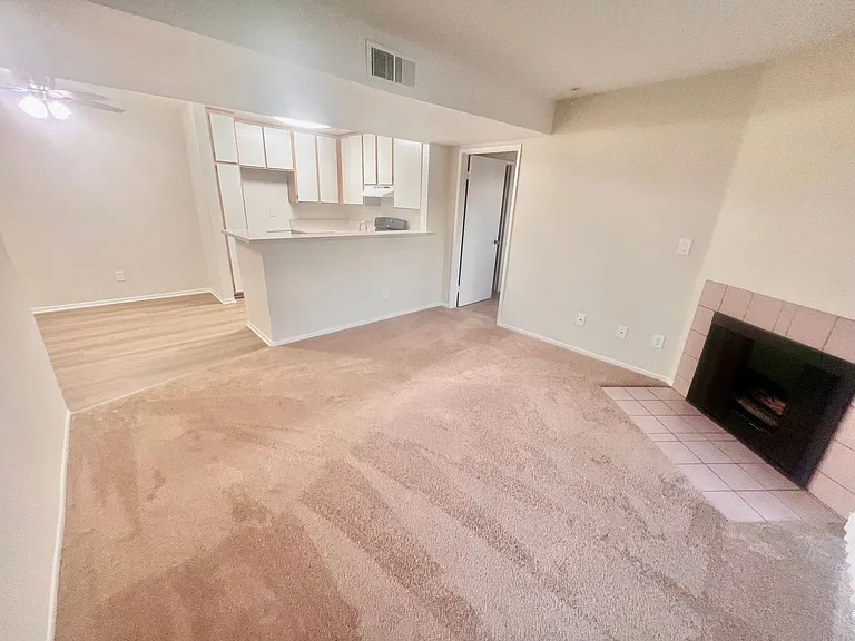 Lassen Apartments — Photo 11