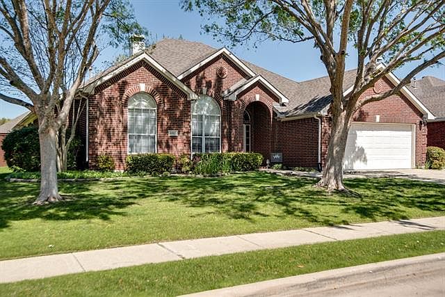1st image of 1412 Old Oak Trl