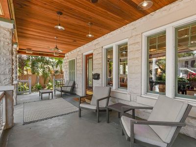 146 8th Ave NE, Saint Petersburg, FL, 33701