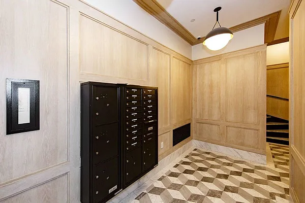 Rented by Voro New York | media 16