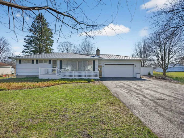 4455 S Flajole Rd, Midland, MI 48642