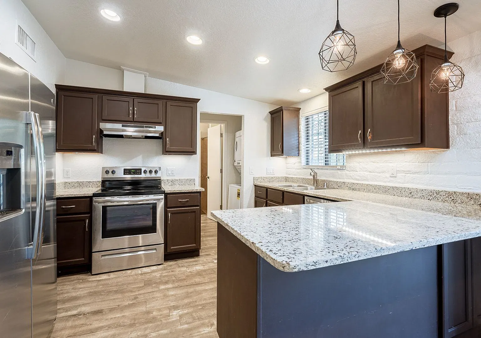 1309 N. Park Ave. — Photo 4