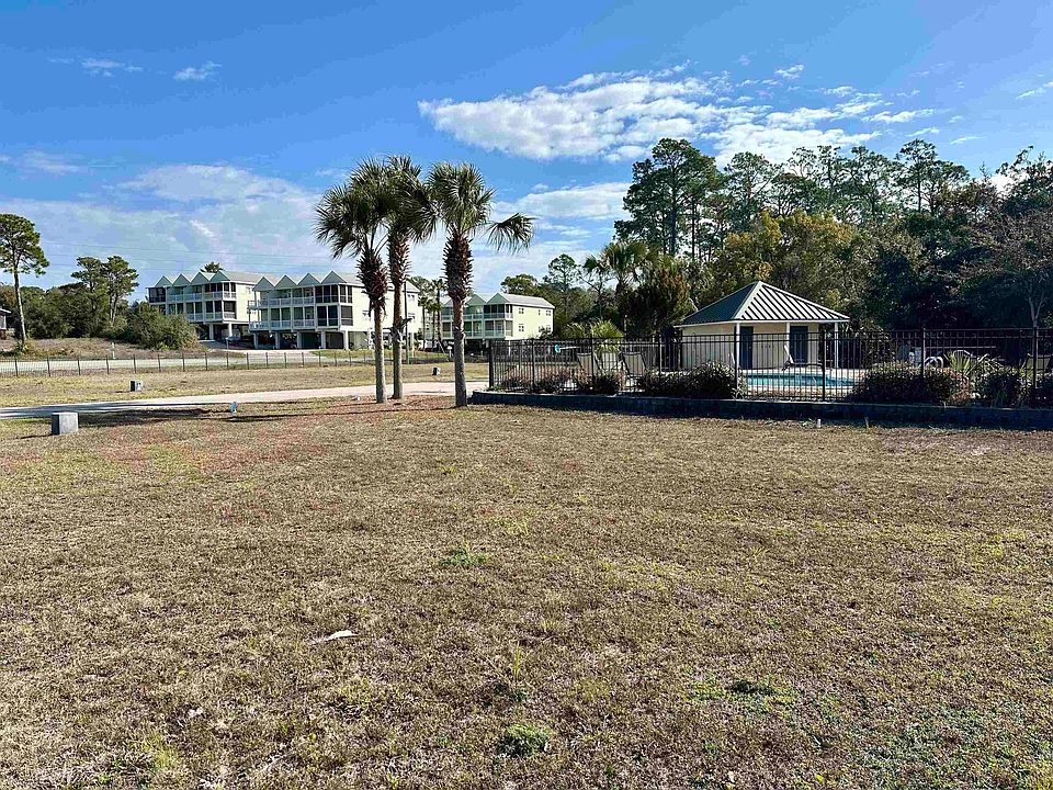 1st image of 105 N Mariners Way