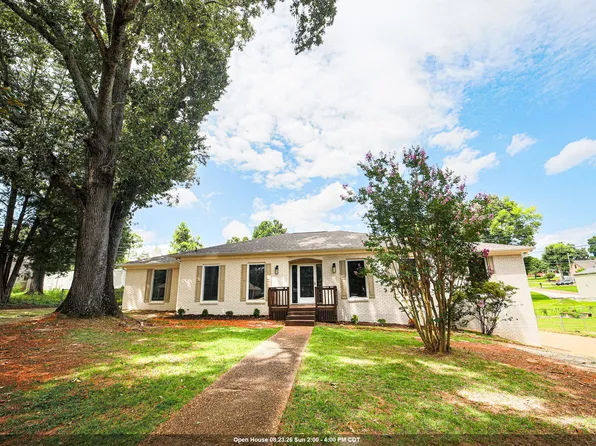 421 Nottingham Rd, Florence, AL 35633
