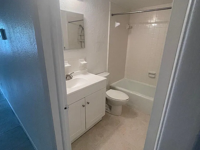 6062 22nd Ave N #3 — Photo 8