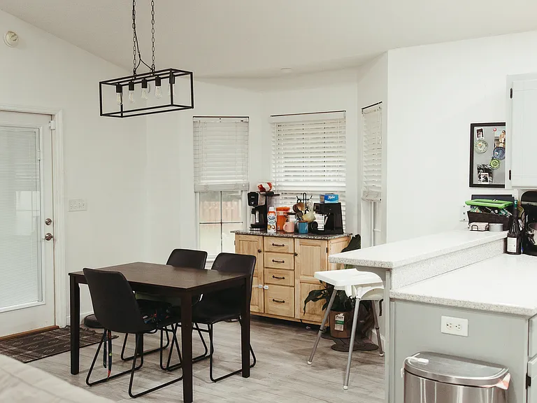 103 S Lake Forest Ct — Photo 6