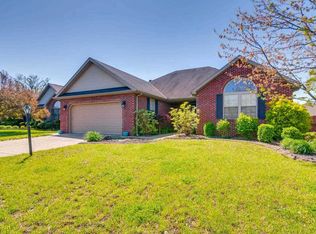 729 Lancelot Dr, Evansville, IN