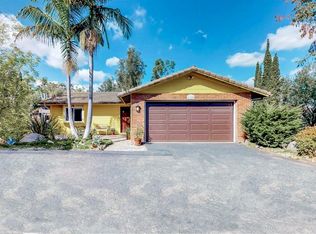 1128 Vista Bonita Dr, Vista, CA 92083