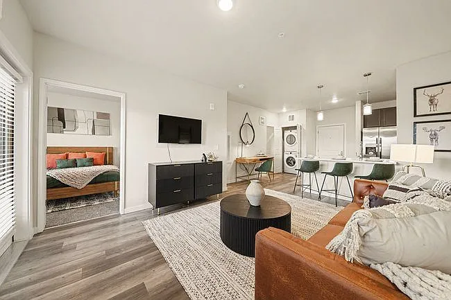 The Madison at Stetson Hills — Photo 3