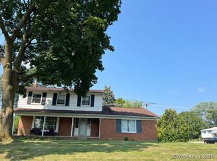 6716 Tamerlane Dr, West Bloomfield, MI 48322