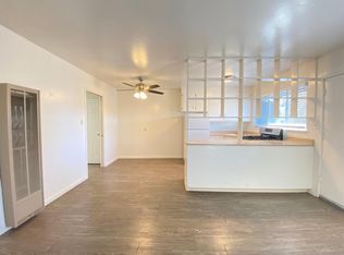 1013 Lochbrae Rd APT 20, Sacramento, CA 95815