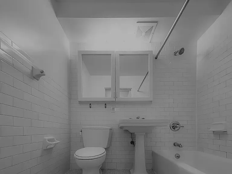 49 Ludlow St #7D — Photo 12