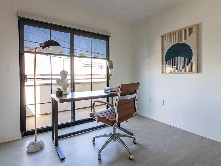 Luxe West — Photo 21