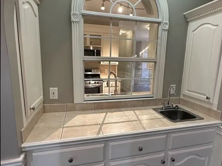 2206 Pinehaven Dr — Photo 33