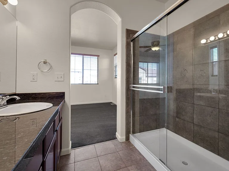 4723 Mossy Rock Grv — Photo 24