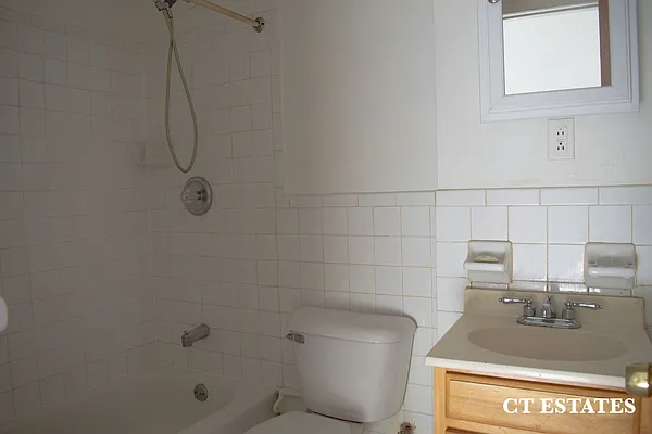 Rented by CT Estates | media 18