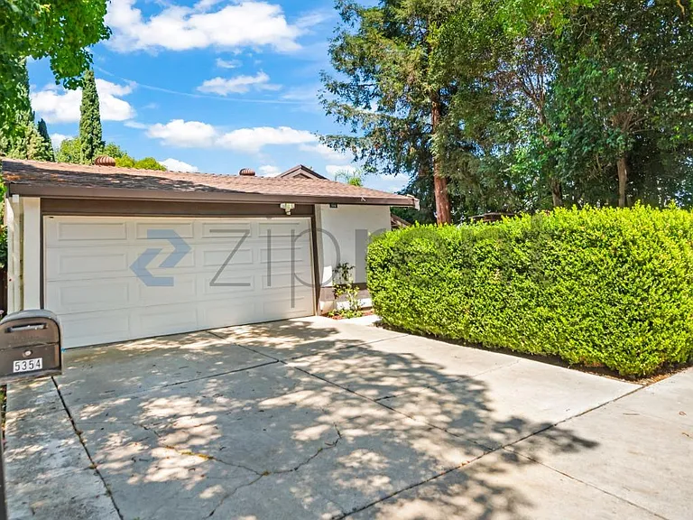 5354 Birch Grove Dr — Photo 1