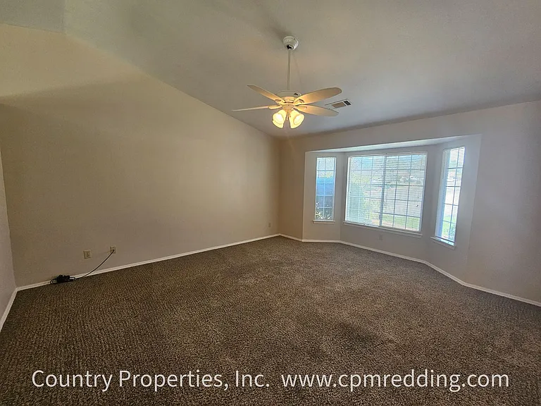 2907 Snow Fire Ct — Photo 8