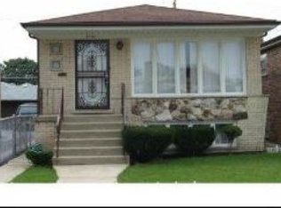 3737 W 83rd Pl, Chicago, IL 60652