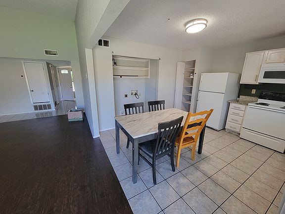 5th image of 1291 Tiffany Ln