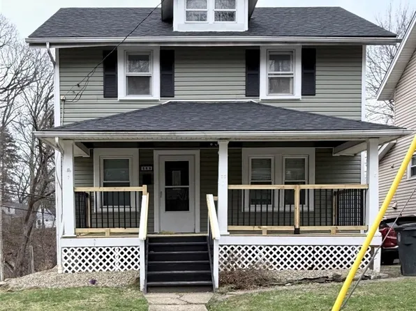 569 Barwell St, Akron, OH 44303